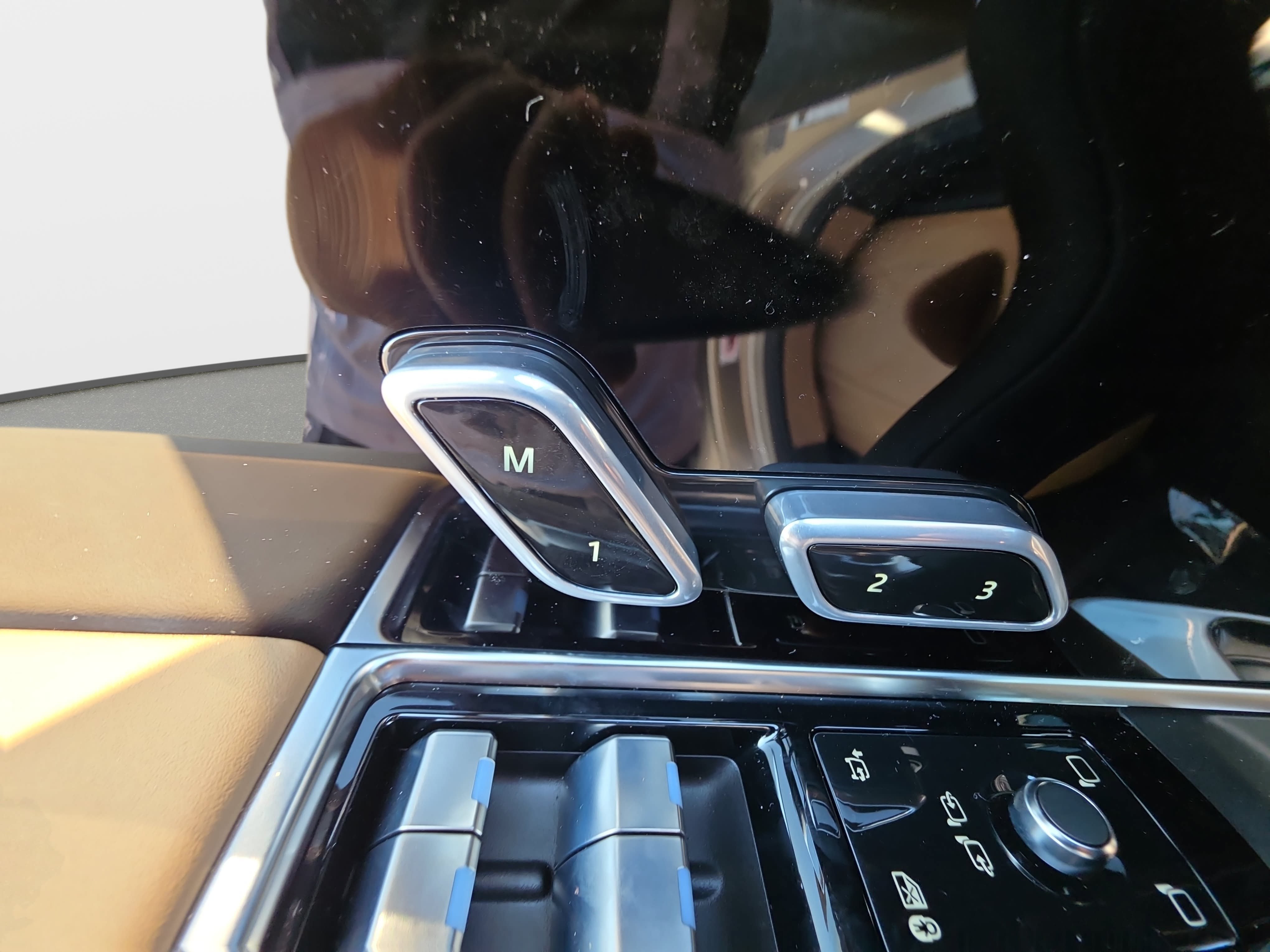 New 2026 Land Rover Range Rover SE AWD/4WD image 30