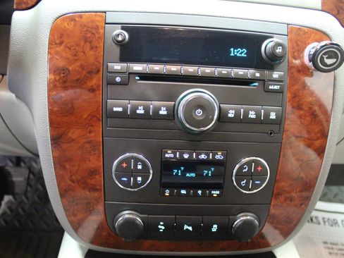 Used 2013 Chevrolet Silverado 1500 LTZ w/ LTZ Plus Package image 13