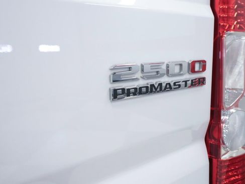 Used 2025 RAM ProMaster 2500 w/ Convenience Group FWD image 37