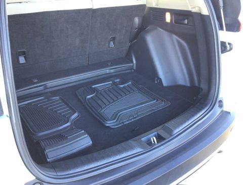 Used 2021 Honda CR-V LX image 13