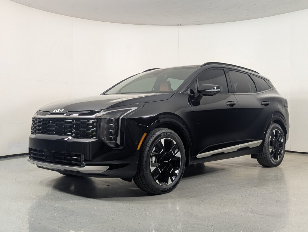 New 2026 Kia Sportage SX FWD image 3