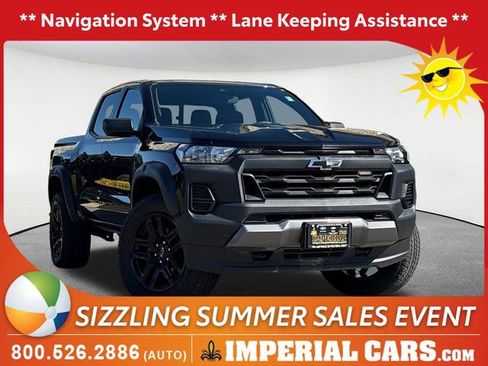 Used 2023 Chevrolet Colorado Trail Boss w/ Advanced Trailering Package AWD/4WD image 1