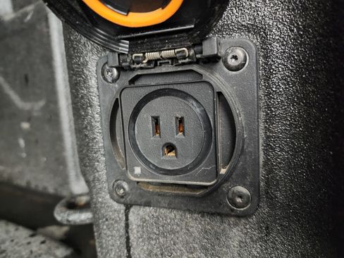 Used 2023 Chevrolet Silverado 3500 LTZ w/ LTZ Plus Package image 34