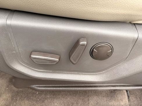 Certified 2020 Ford Expedition XLT w/ Equipment Group 201A image 15