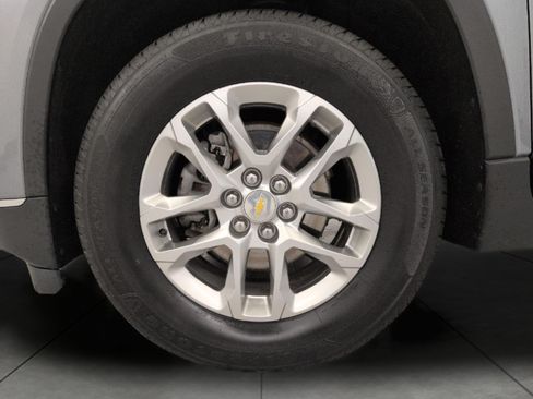 Used 2021 Chevrolet Traverse LT w/ LPO, Floor Liner Package AWD/4WD image 3