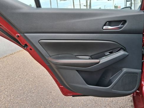 Used 2023 Nissan Altima 2.5 SR image 15