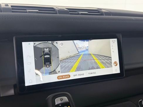 New 2024 Land Rover Defender 110 S image 35