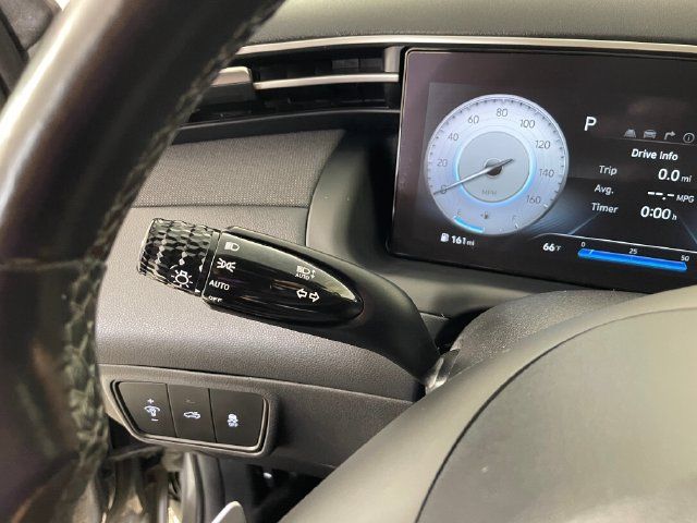 Certified 2022 Hyundai Santa Cruz Limited AWD/4WD image 12