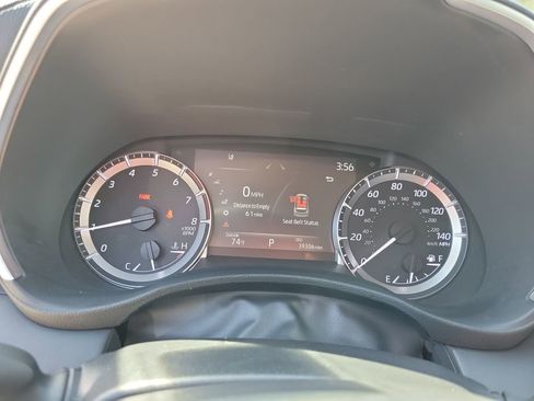 Used 2023 Toyota Highlander XLE FWD image 40