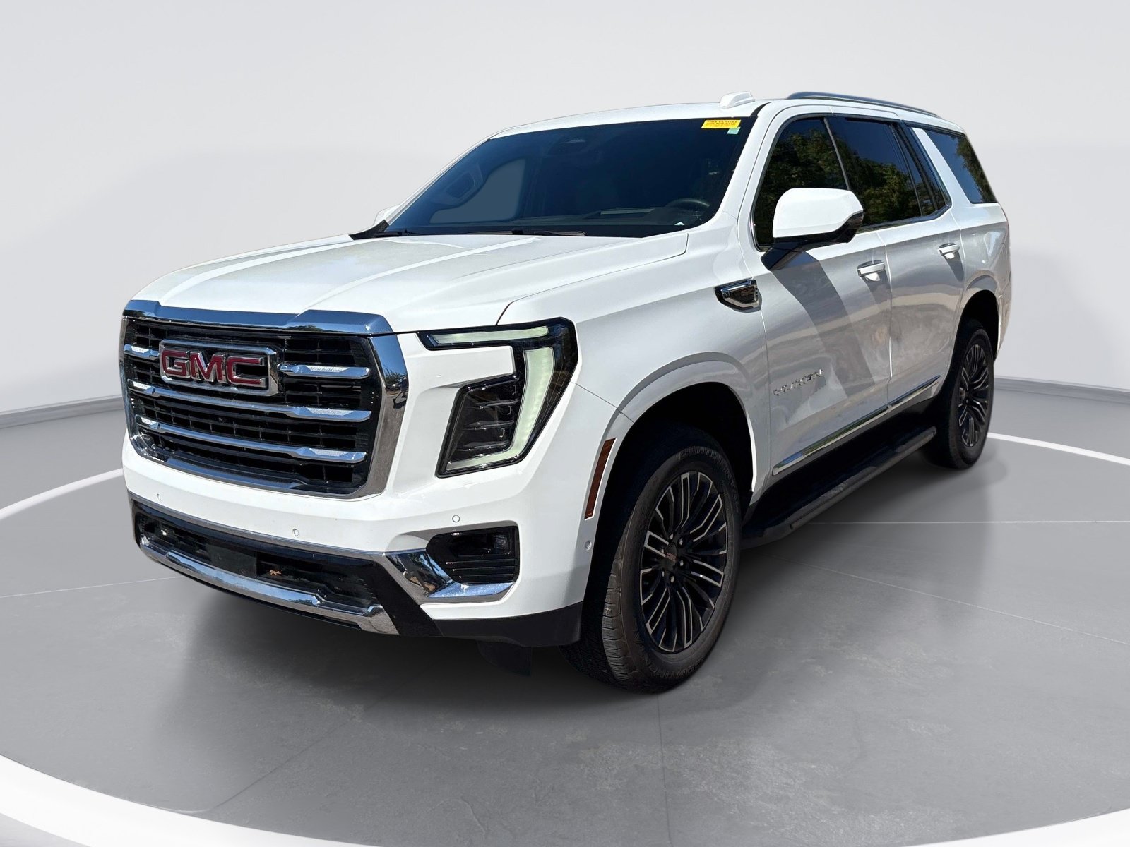 Used 2026 GMC Yukon Elevation w/ Elevation Premium Package AWD/4WD image 3