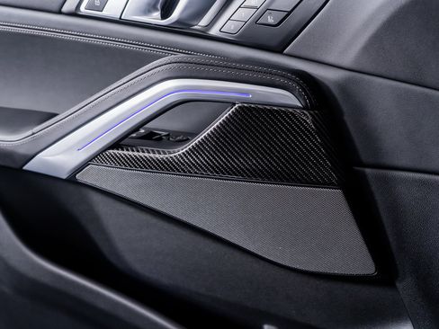 Used 2024 BMW X6 M60i image 41