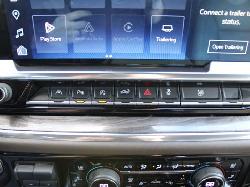 Used 2024 Chevrolet Silverado 1500 LTZ image 52