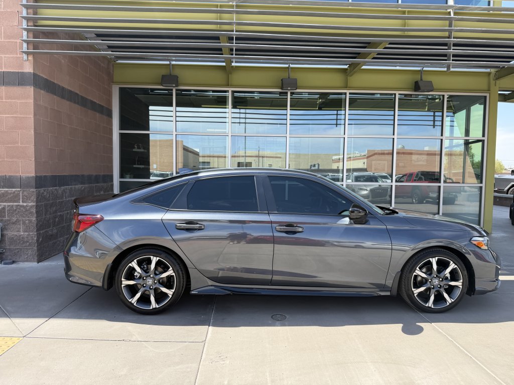 Used 2025 Honda Civic Sport Touring image 9