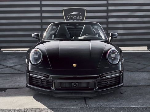 Used 2022 Porsche 911 Turbo S image 16