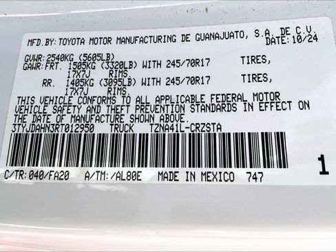 Used 2024 Toyota Tacoma SR image 29