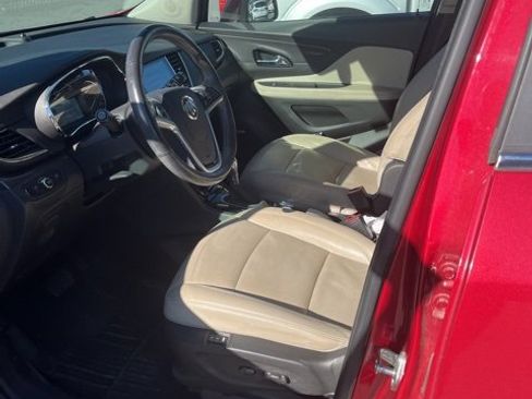 Used 2017 Buick Encore Premium w/ Experience Buick Package image 4