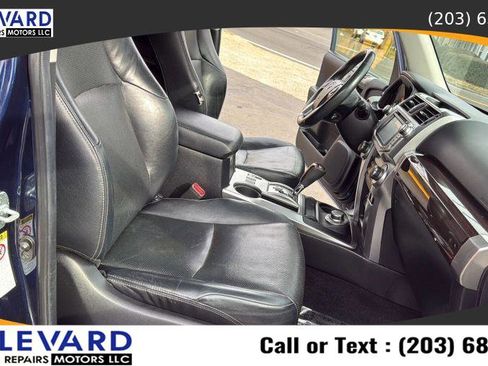 Used 2014 Toyota 4Runner Limited image 41