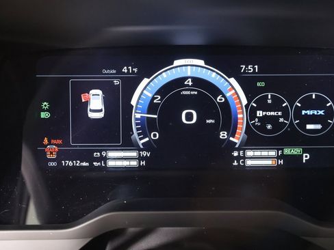 Used 2024 Toyota Sequoia Capstone image 4