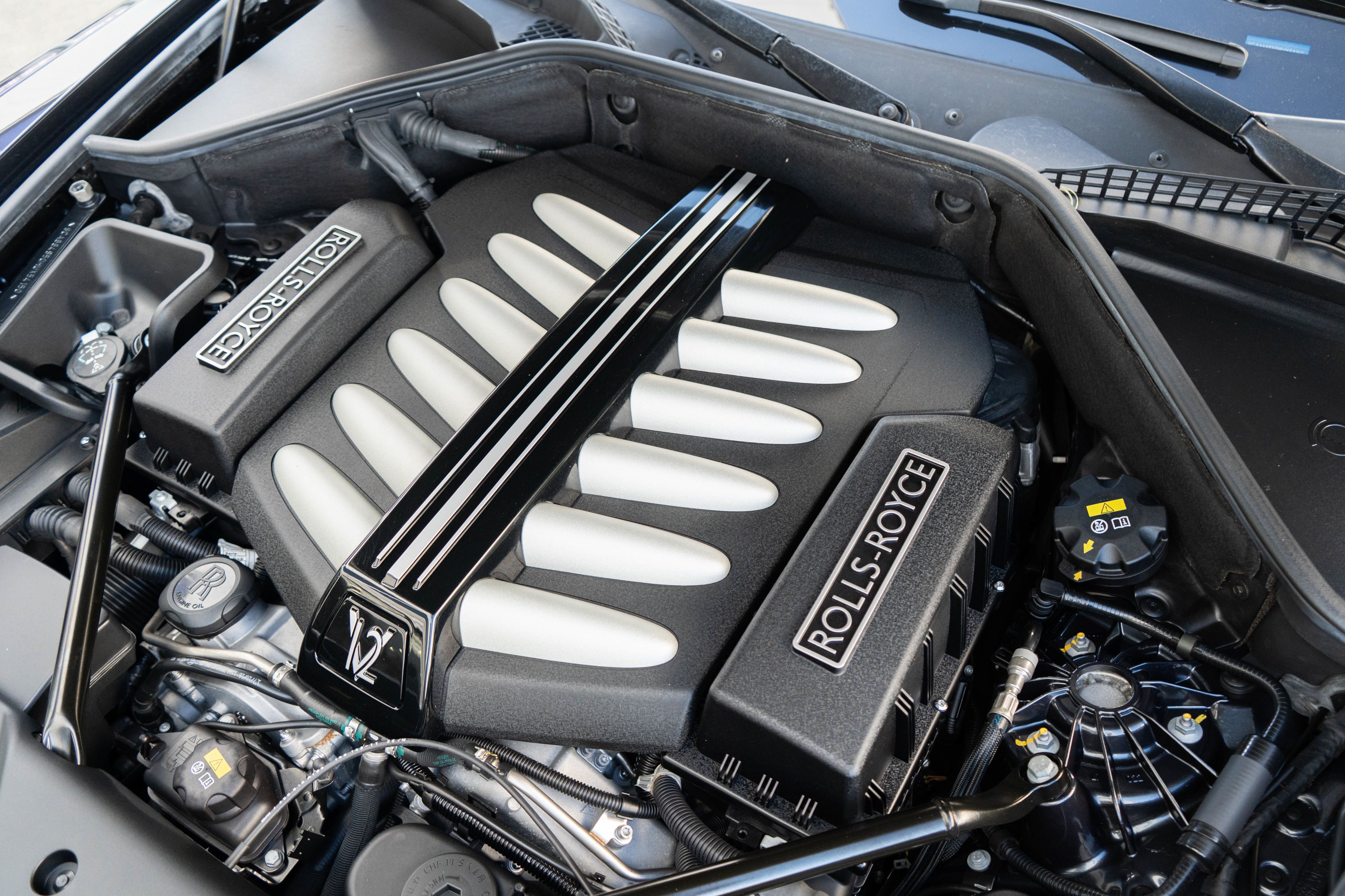 Used 2017 Rolls-Royce Ghost RWD image 41