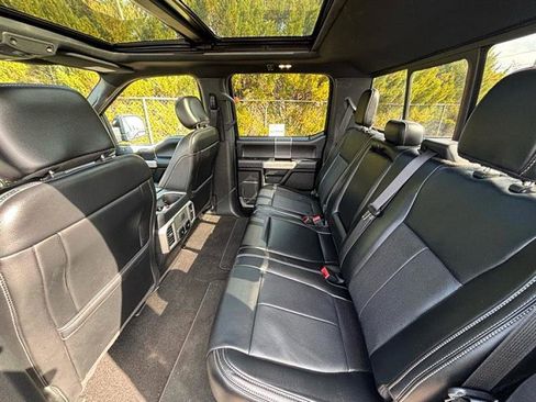 Used 2019 Ford F150 Lariat image 33