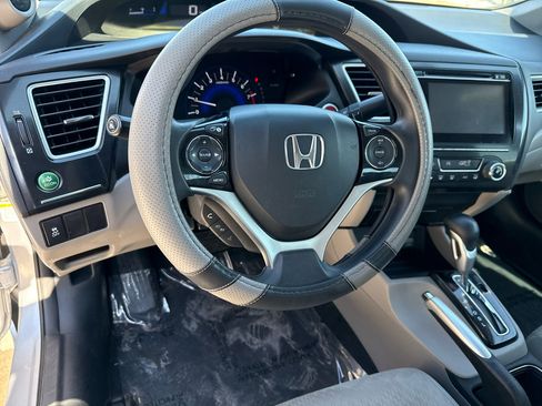 Used 2015 Honda Civic EX image 29