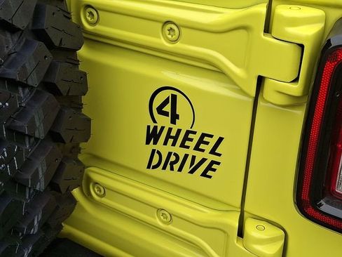 Used 2023 Jeep Wrangler Willys image 31