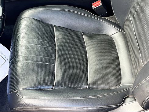 Used 2021 Honda Accord Touring image 19