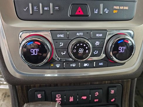 Used 2016 GMC Acadia Denali image 20