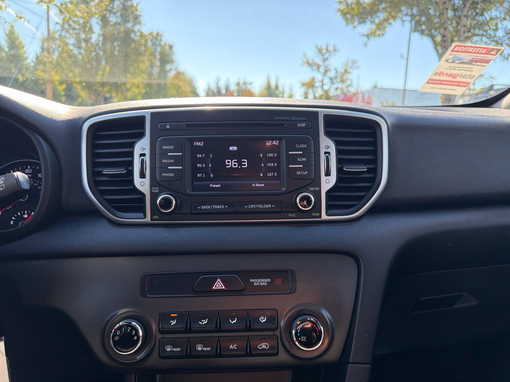 Used 2017 Kia Sportage LX AWD/4WD image 22