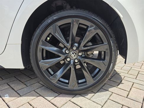 Certified 2025 Toyota Corolla LE image 19