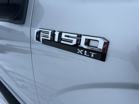 Used 2019 Ford F150 XLT w/ Equipment Group 302A Luxury image 8