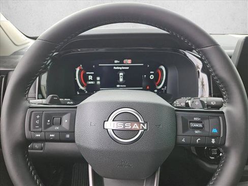 New 2026 Nissan Pathfinder Platinum image 16