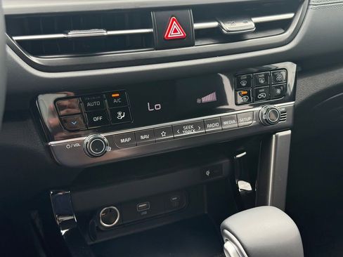 New 2026 Kia Seltos EX image 22