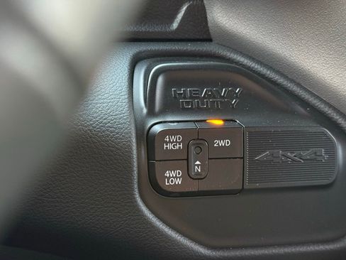 Used 2024 RAM 2500 Laramie w/ Night Edition AWD/4WD image 18