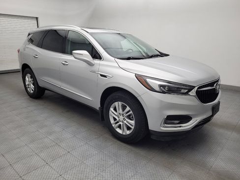 Used 2021 Buick Enclave Essence w/ Sound and Sites Package AWD/4WD image 11