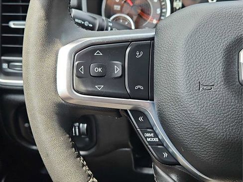 Used 2025 RAM 1500 Big Horn AWD/4WD image 8