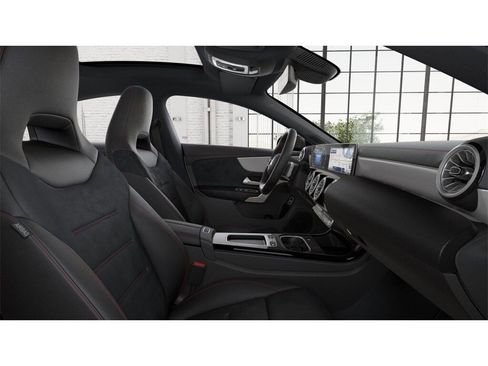 New 2026 Mercedes-Benz CLA 250 4MATIC image 4