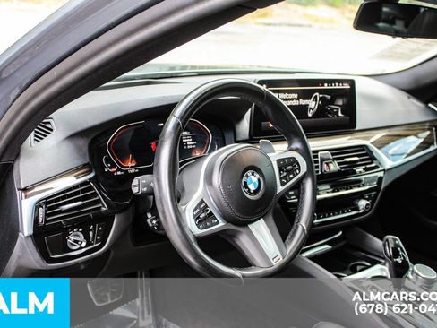 Used 2023 BMW 530i w/ M Sport Package RWD image 21