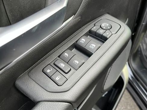 New 2026 RAM 1500 Big Horn w/ Night Edition image 37