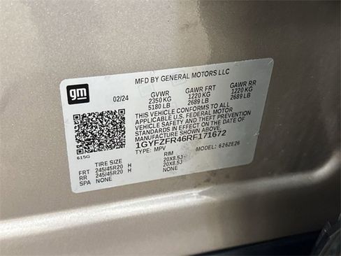 Certified 2024 Cadillac XT4 Sport image 32