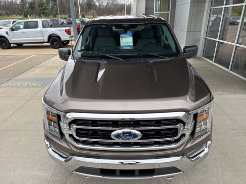 Certified 2021 Ford F150 XLT w/ Equipment Group 302A High image 12