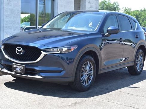 Used 2017 MAZDA CX-5 Touring w/ Preferred Equipment Package AWD/4WD image 17