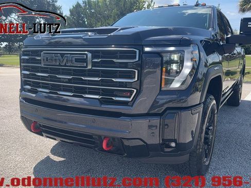 Used 2025 GMC Sierra 2500 AT4 w/ AT4 Premium Plus Package AWD/4WD image 41