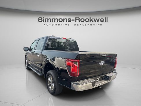 Used 2024 Ford F150 XLT image 5