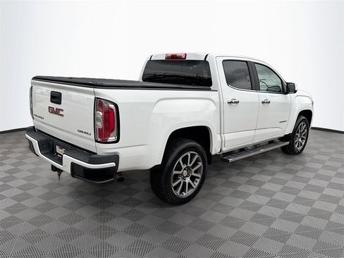 Used 2020 GMC Canyon Denali image 6