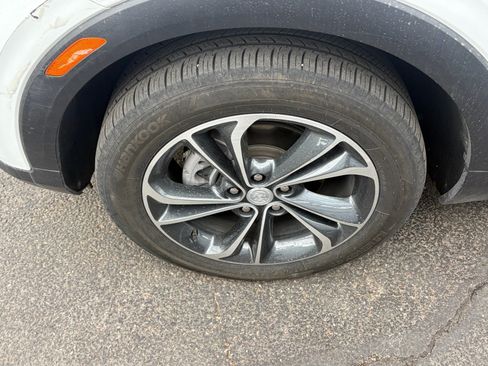Used 2020 Buick Encore GX Select FWD image 5