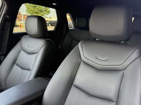 Certified 2024 Cadillac XT5 Luxury w/ LPO, Floor Liner Package AWD/4WD image 48