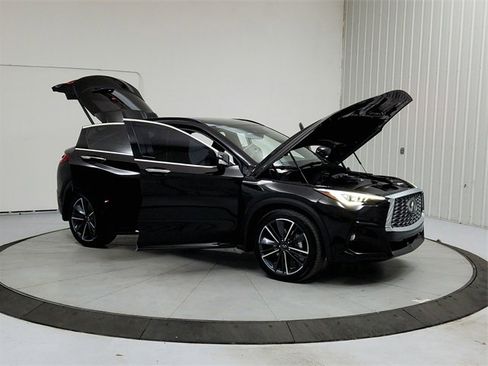 Used 2025 INFINITI QX55 Sensory w/ Lighting Package image 9