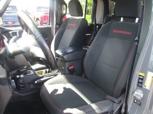 Used 2021 Jeep Gladiator Rubicon w/ Trailer Tow Package AWD/4WD image 16