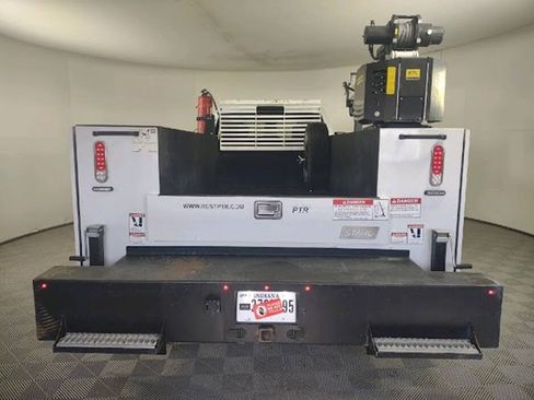 Used 2024 RAM 3500 Tradesman AWD/4WD image 7